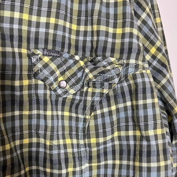 Columbia Women’s Flannel Top 2X Gray Yellow Pearl Snap Long Sleeve Shirt Pocket - Picture 7 of 9